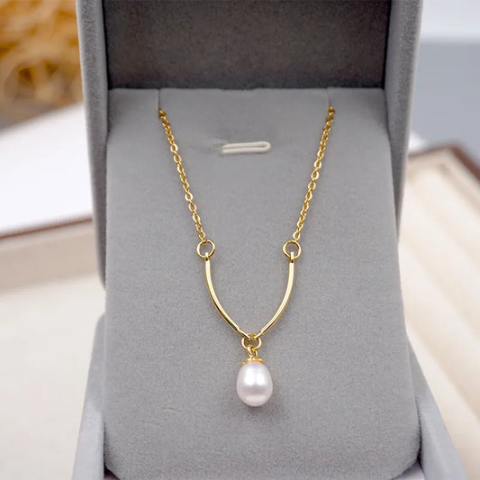 Titanium Steel Gold Plated Elegant Sweet Geometric Artificial Pearls Pendant Necklace