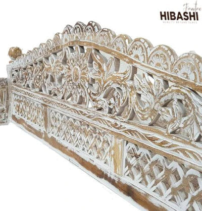 SILAW Hand Carved Daybed